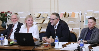 0U9A9173 copy-c0ec15002bdc26827dffef5f46d0959c.jpg